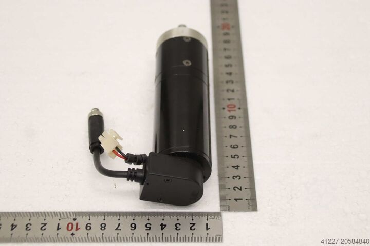 Servo geared motor 0.8 kW 92.7 rpm Nucleus MCA 10140-RS0B0 G50BH121MVAR2C00