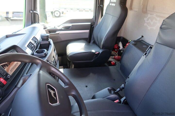 Refrigerated/freezer transport MAN TGS 26.330 Koel/Vries Thrmoking T1000R diesel/e...