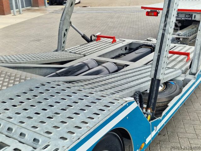 Car carrier van Volvo FH 500 Globetrotter XL Cartransporter Blyss Mod...