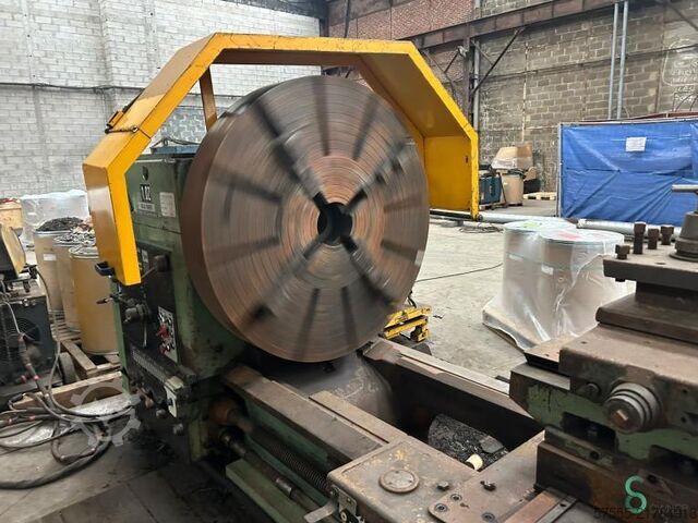 Horizontal lathes  TOS SU 125x8000mm 1991 TOS SU 125x8000mm
