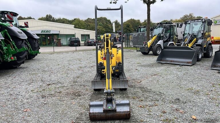 Minibagger < 7t Wacker Neuson 803