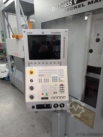 Vertical machining center Deckel-Maho DMC 835 V