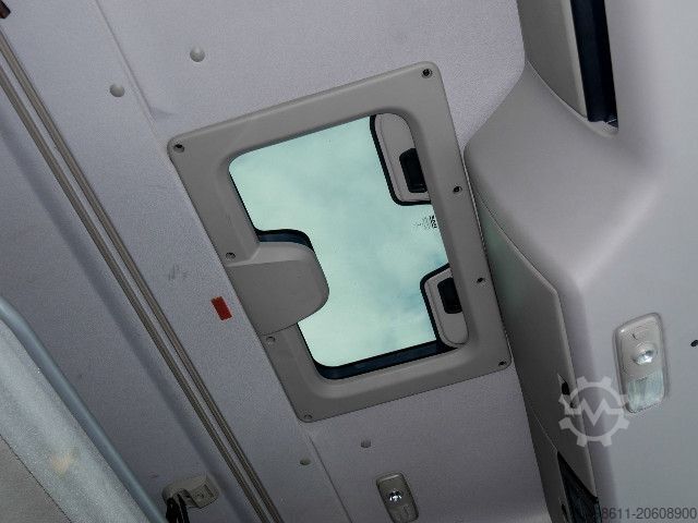 Standard tractor unit DAF XF 530 FT SPACE CAB + INTARDER + ADR AT FL EX