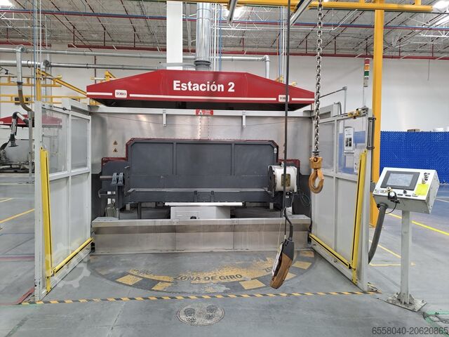 Industrial robot PANASONIC YA1VAR61UH2