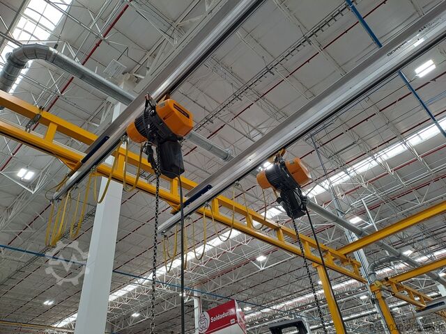 Industrial robot PANASONIC YA1VAR61UH2