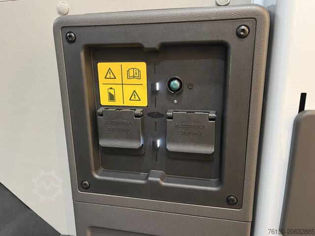 Box van Ford E-Transit 350 L3H2 Trend 68 kWh 184 PK / 100% E...