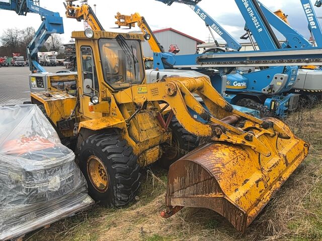 Wheel Loader Hanomag MF 33C Massey Ferguson / for parts only