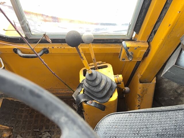 Wheel Loader Hanomag MF 33C Massey Ferguson / for parts only