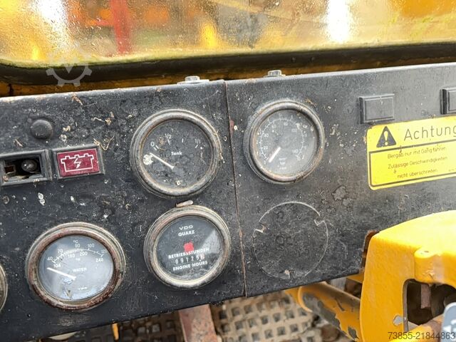 Wheel Loader Hanomag MF 33C Massey Ferguson / for parts only