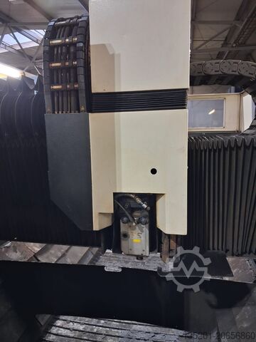 Laser cutter TRUMPF Trumatic L3050