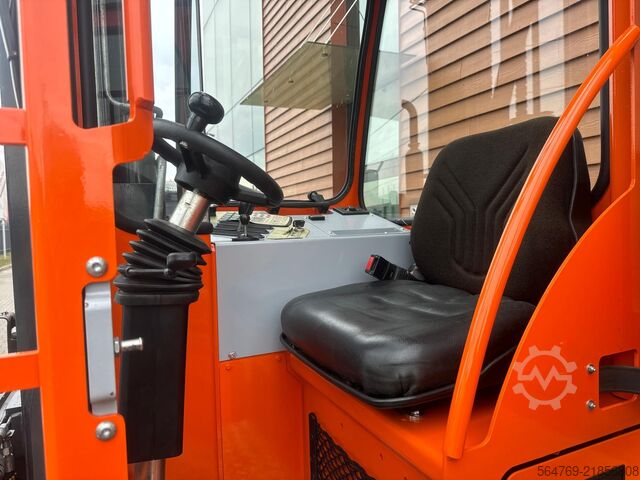 4-way forklift Combilift Hubtex DQ45/Only 3310 h/Telscopic forks