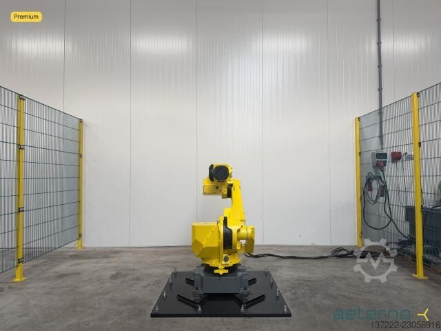 Refurbished Robot with 1 year warranty FANUC M-710iC/70
