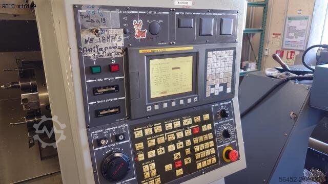 CNC lathe HYUNDAI SKT200M