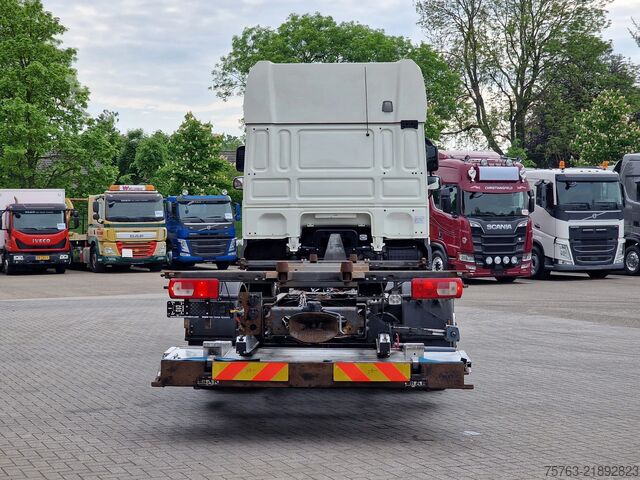 BDF system DAF XF 480 SuperSpaceCab 6x2 - BDF - Retarder - Loa...
