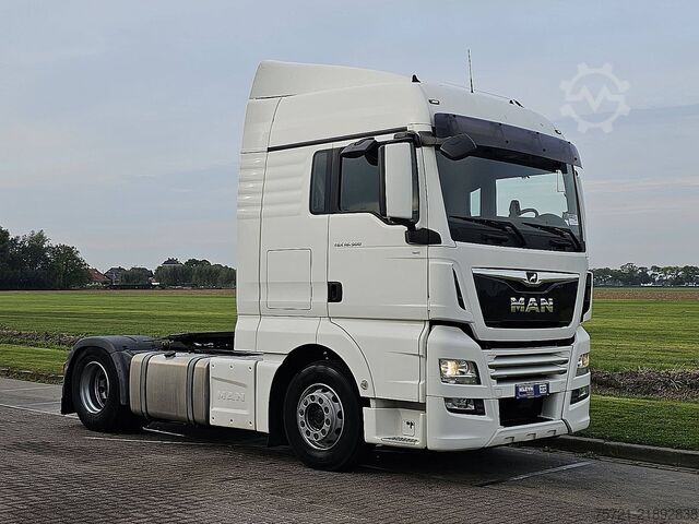 Standard-SZM M.A.N. 18.460 TGX XLX MANUAL