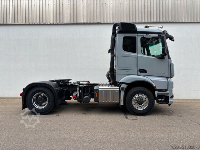 Kipper LKW Mercedes-Benz Actros 5 1853 LS 4x2 4xSHZ ACC AUT z Kam.