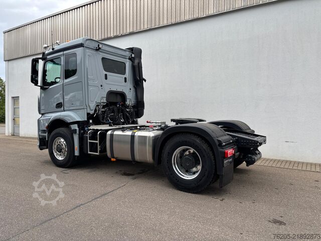 Kipper LKW Mercedes-Benz Actros 5 1853 LS 4x2 4xSHZ ACC AUT z Kam.