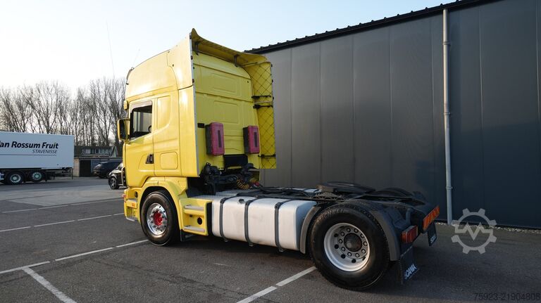 Standard-SZM Scania 124 L 420 tractor unit