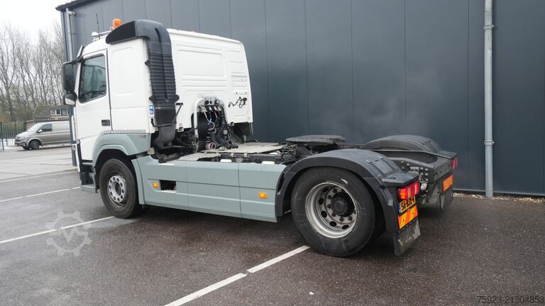 Hazardous substances Volvo FM 370 ADR tractor unit