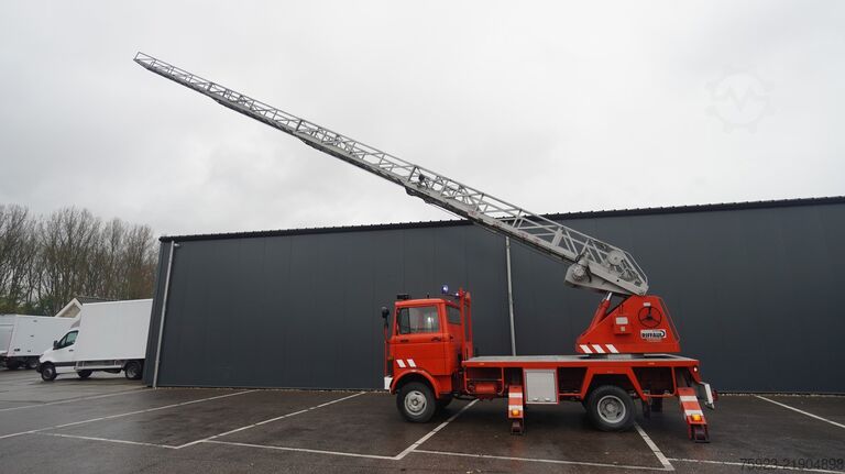 Fire engine Mercedes-Benz 809 fire ladder truck