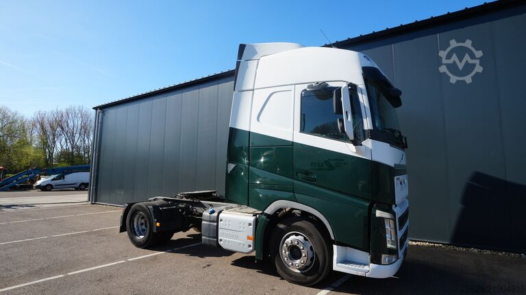 Standard-SZM Volvo FH 420 tractor unit