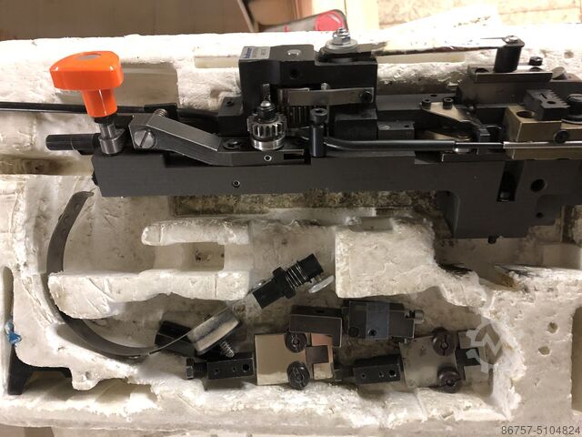 Hohner and Muller Martini suture heads Hohner en Muller Martini breed, smal en oognieten