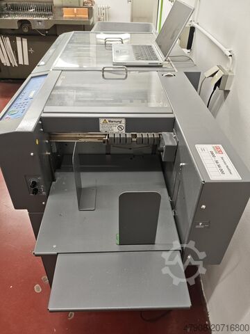 Nut- und Perforiermaschine Duplo DC-645