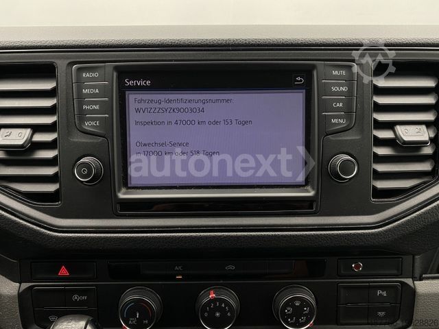 Feuerwehrfahrzeug VOLKSWAGEN Crafter 35 Aut. KTW Krankentransport Liege+Trage