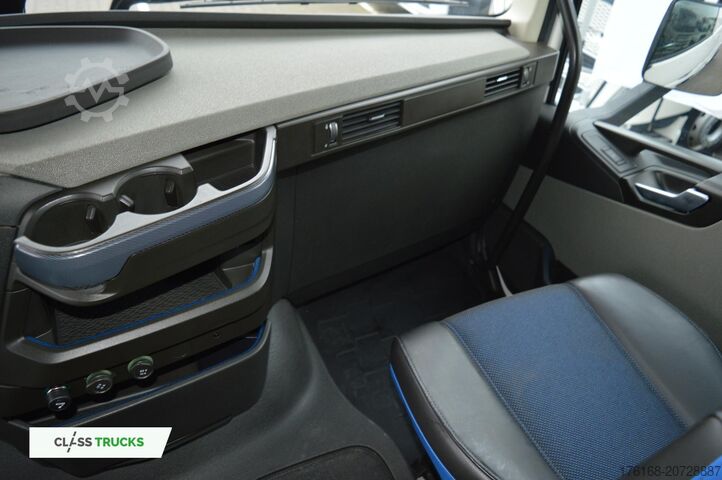 Standard tractor unit VOLVO FH 460 Globetrotter XL i-Save