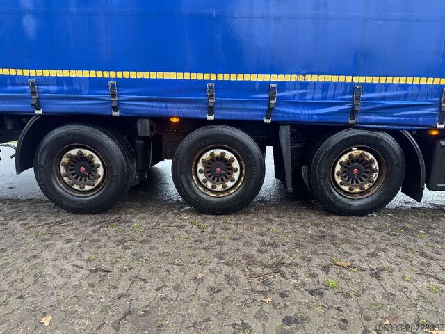 Sliding tarpaulins Kögel 3 ass mega oplegger