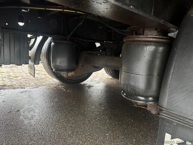 Sliding tarpaulins Kögel 3 ass mega oplegger