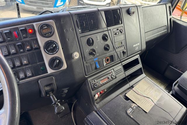Autokran MAN F2000 19.464 4x4 Hiab 166-4