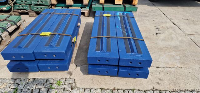 Metso 1213 hammer blow bars Putz Recyling Hammers impact crusher