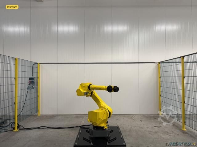 Refurbished Robot with 1 year warranty FANUC M-710iC/70