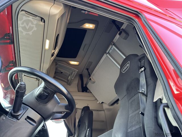 Standard-Sattelzugmaschine Iveco Stralis S-Way 530