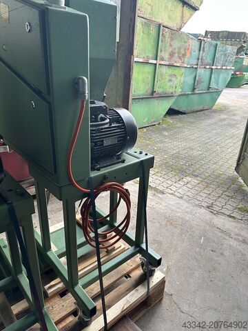 Mühle zur Zerkleinerung von Kunststoffen Mühle RAPID 1521