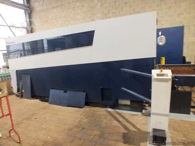Laser cutting machine TRUMPF TruLaser 5030 Fiber