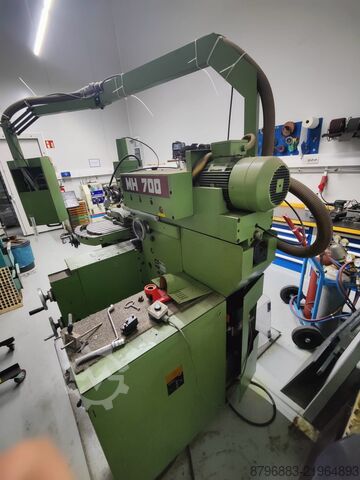 Milling machine MAHO MH 700