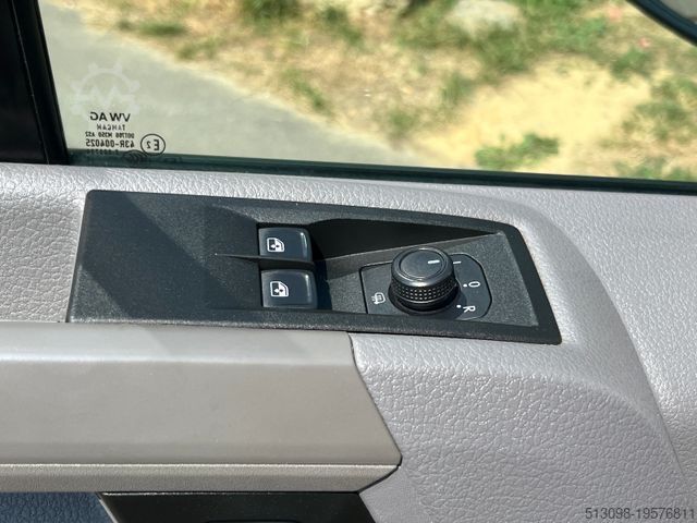 Box van VOLKSWAGEN CRAFTER KOFFER MIT PORTALTÜREN KAMERA KLIMA