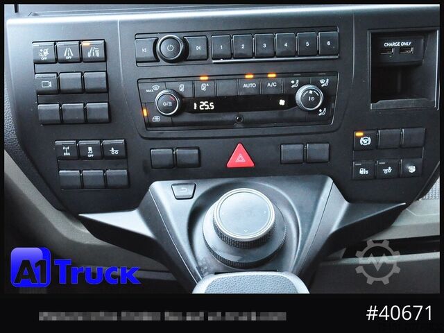 Wechselfahrgestell LKW MAN TGX, 26,510, Multiwechsleer 2x AHK, Intarder,