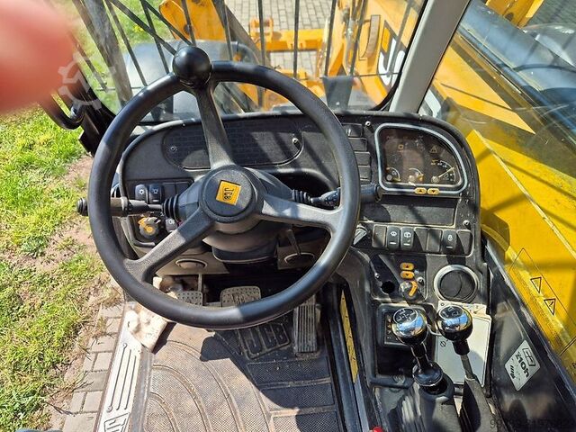 Teleskoplader JCB 533-105