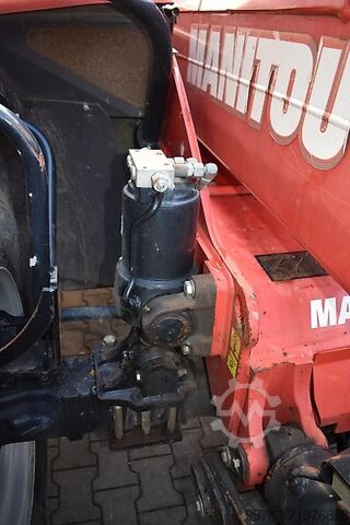 Telescopic loader Manitou MT1335