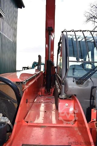 Telescopic loader Manitou MT1335