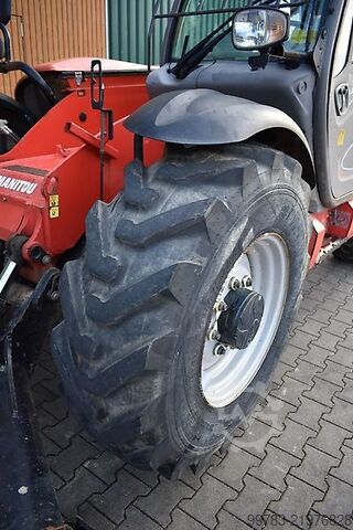Telescopic loader Manitou MT1335