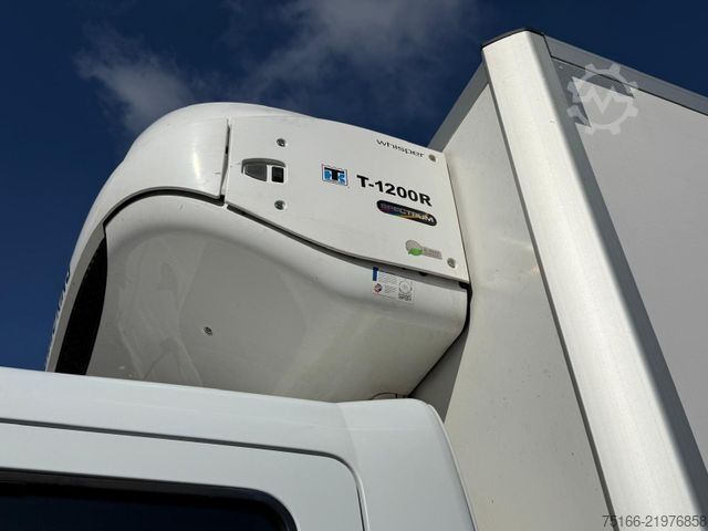 Refrigerated truck MERCEDES-BENZ ATEGO 1523 L Kühlkoffer 7,30 m LBW 1,5 T*THERMO