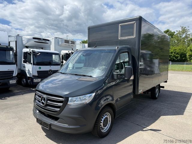 Box van MERCEDES-BENZ SPRINTER 316 CDI Koffer 4,40 m LBW 0,75 T*KLIMA