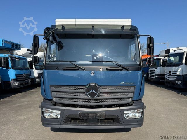 Box truck MERCEDES-BENZ ATEGO 1524 L Koffer 5,1 m LBW 1 T*Klima+Euro 6 D