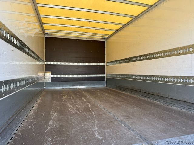 Box truck MERCEDES-BENZ ATEGO 1524 L Koffer 5,1 m LBW 1 T*Klima+Euro 6 D