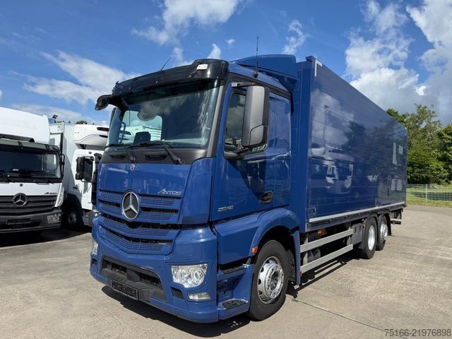 Beverage truck MERCEDES-BENZ ACTROS 2548 L Getränkekoffer 7,7 m LBW 2 T*LENK