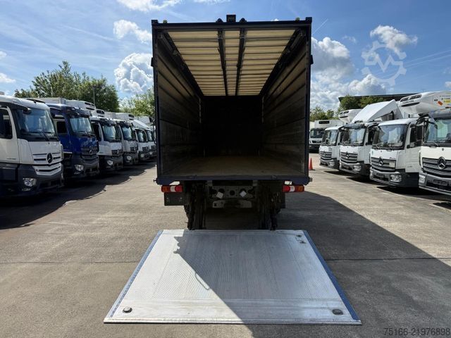 Beverage truck MERCEDES-BENZ ACTROS 2548 L Getränkekoffer 7,7 m LBW 2 T*LENK